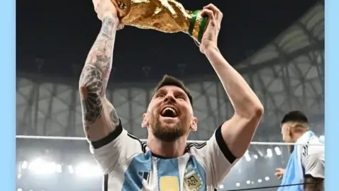 C罗40岁生日庆：皇家马德里及西甲官方共唱赞歌，自豪骄傲，实至名归的历史传奇